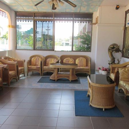 Royal Jommanee Hotel Nongkhai Nong Khai Exterior foto