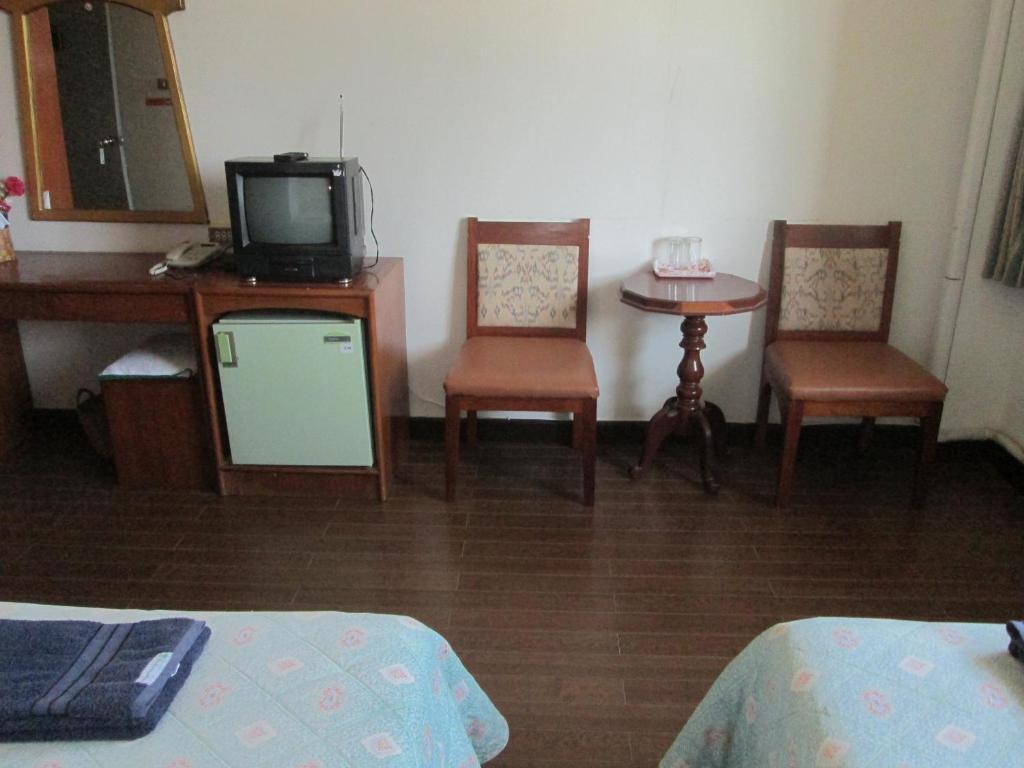 Royal Jommanee Hotel Nongkhai Nong Khai Zimmer foto